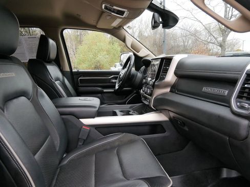 Used 2019 RAM 1500 Laramie image 25