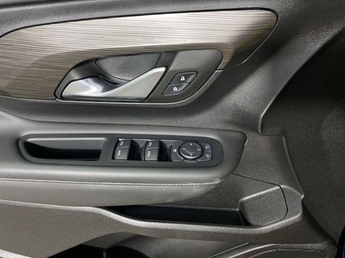 Certified 2023 GMC Terrain SLE FWD image 13