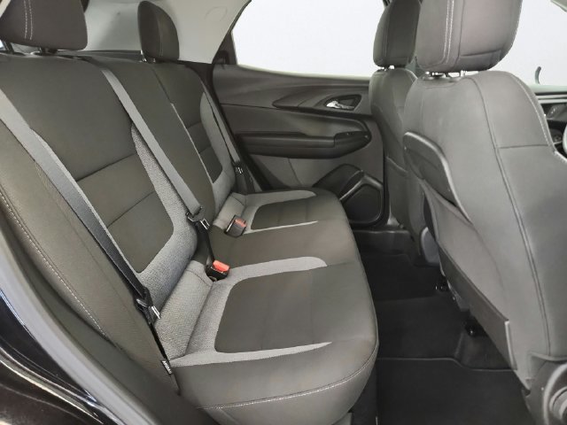 Used 2025 Chevrolet TrailBlazer LT AWD/4WD image 24