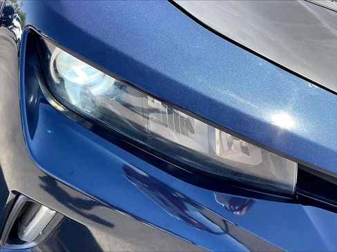 Used 2016 Chevrolet Camaro LT RWD image 29