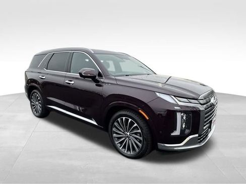 Used 2023 Hyundai Palisade Calligraphy image 10