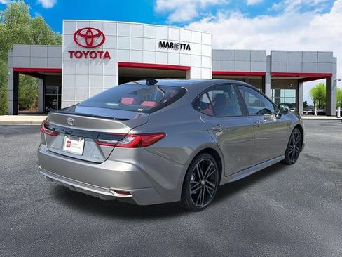Used 2025 Toyota Camry XSE FWD image 30