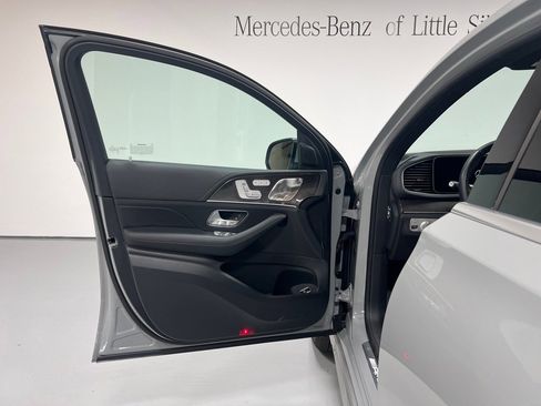 Used 2025 Mercedes-Benz GLE 53 AMG GLE 53 AMG image 17