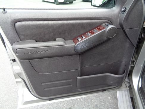 Used 2008 Ford Explorer Limited AWD/4WD image 21