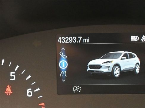 Used 2022 Ford Escape SEL image 37