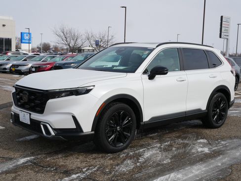Certified 2024 Honda CR-V Sport Touring image 3