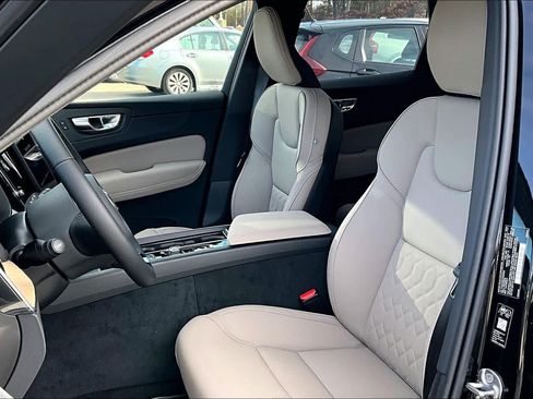 New 2026 Volvo XC60 B5 Plus w/ Protection Package Premier image 13