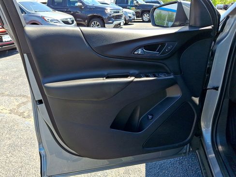 Certified 2023 Chevrolet Equinox LT AWD/4WD image 13