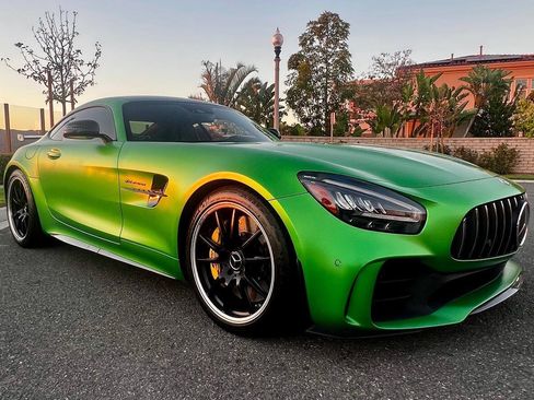 Used 2020 Mercedes-Benz AMG GT R image 2