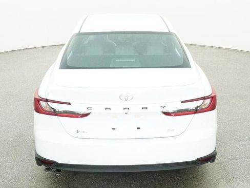 New 2026 Toyota Camry SE image 7