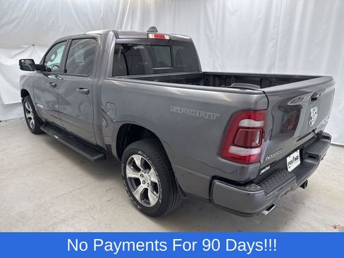 Used 2023 RAM 1500 Laramie AWD/4WD image 6