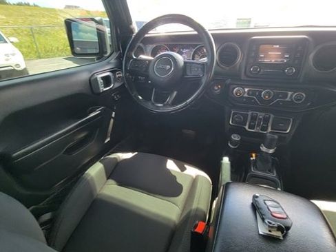 Used 2021 Jeep Gladiator Sport AWD/4WD image 20