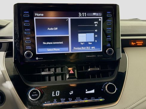 Used 2020 Toyota Corolla SE image 18