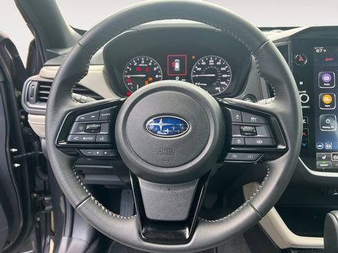 Used 2026 Subaru Forester Premium AWD/4WD image 13