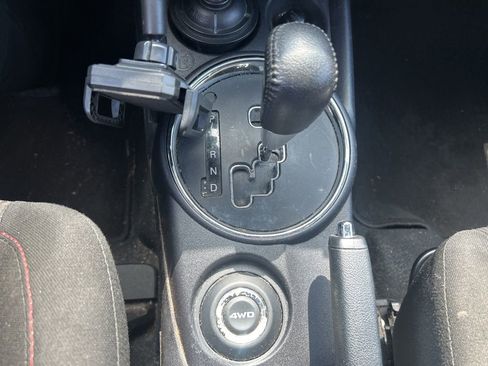 Used 2017 Mitsubishi Outlander Sport SE AWD/4WD image 13