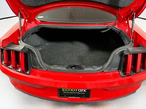 Used 2017 Ford Mustang Premium image 25