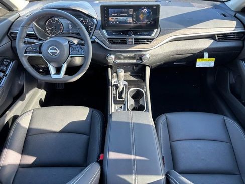 New 2025 Nissan Altima 2.5 SL image 6