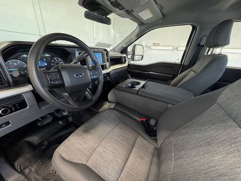 Used 2023 Ford F250 XL AWD/4WD image 14