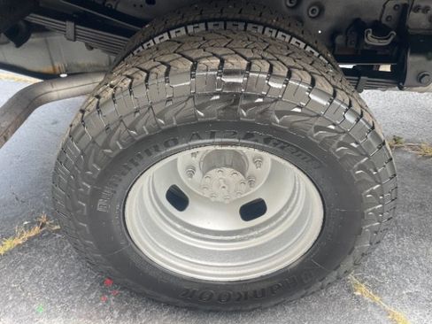 Used 2010 Ford F350 XL RWD image 21