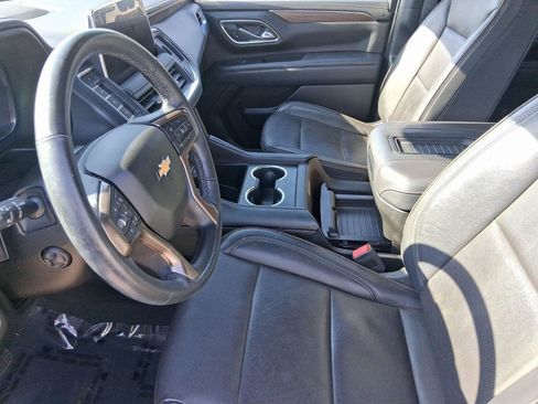 Used 2023 Chevrolet Tahoe High Country image 5