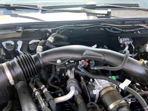 Certified 2025 Ford Ranger Raptor AWD/4WD image 32