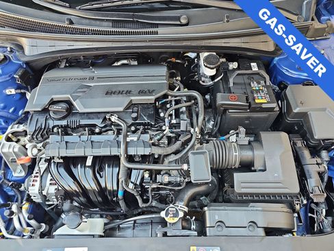 Used 2024 Hyundai Elantra SEL FWD image 13