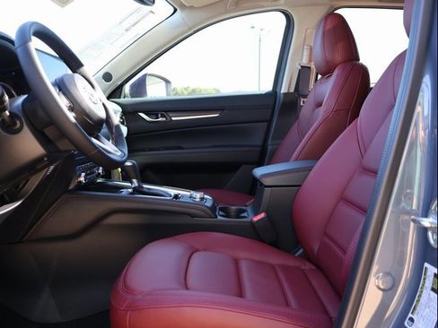 New 2025 MAZDA CX-5 Carbon Edition image 24