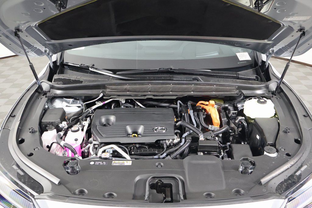 New 2026 Lexus RX 450h AWD w/ Convenience Package image 9