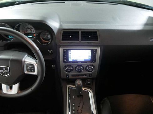 Used 2011 Dodge Challenger SRT8 w/ Green w/Envy Group image 10