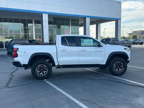 New 2026 Chevrolet Colorado ZR2 w/ Technology Package AWD/4WD image 27