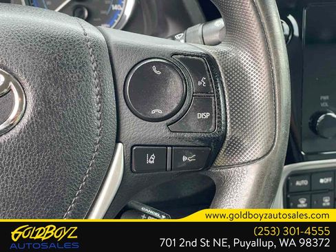 Used 2017 Toyota Corolla LE w/ Carpet Mat Package (TMS) FWD image 22