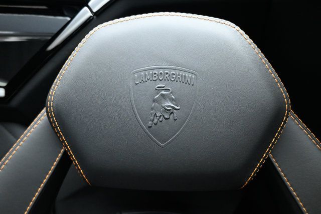 Used 2016 Lamborghini Aventador LP 700-4 AWD/4WD image 17