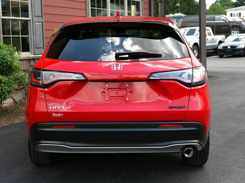 Used 2023 Honda HR-V Sport image 6