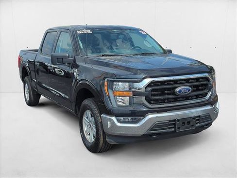 Used 2023 Ford F150 XLT w/ Equipment Group 301A Mid image 3