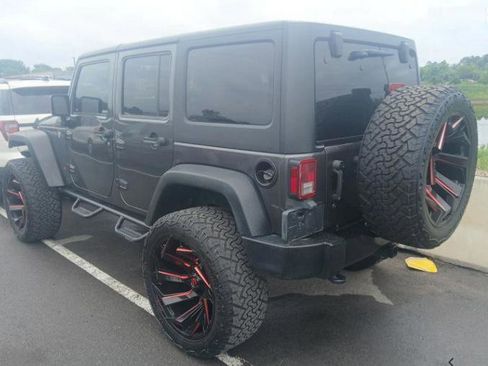 Used 2016 Jeep Wrangler Unlimited Sport AWD/4WD image 3