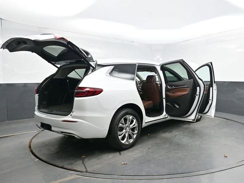 Used 2020 Buick Enclave Avenir w/ Avenir Technology Package image 47
