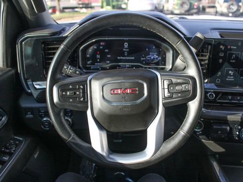 Used 2024 GMC Sierra 3500 SLT image 20