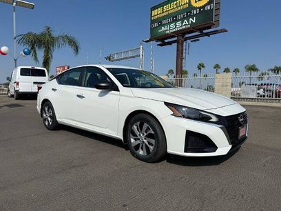 New 2025 Nissan Altima 2.5 S