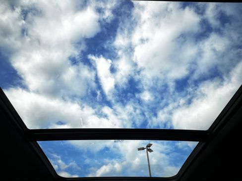 Used 2022 GMC Yukon SLT image 11