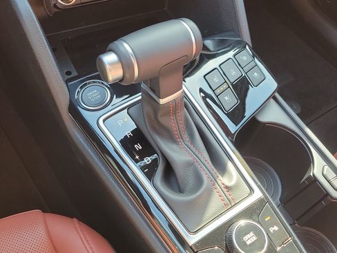 Certified 2025 Kia Sportage SX image 39