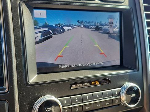 Certified 2021 Ford Expedition Max Limited image 27