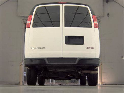 Used 2023 GMC Savana 2500 w/ Driver Convenience Package RWD image 8