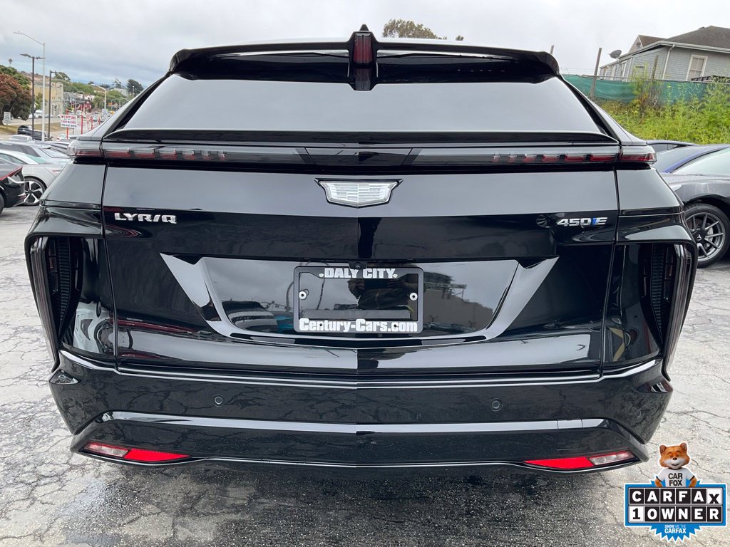 Used 2024 Cadillac Lyriq Sport RWD image 4