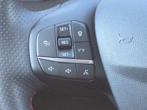 Used 2024 Ford Escape ST-Line w/ Tech Pack #1 AWD/4WD image 23
