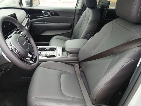 New 2026 Kia Carnival SX Prestige FWD image 11