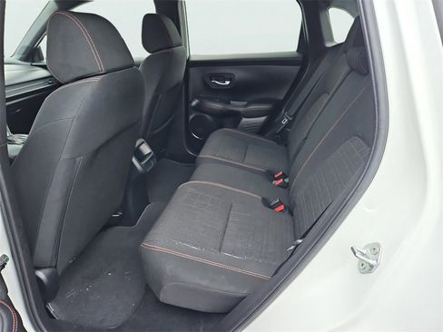 Certified 2024 Honda HR-V Sport image 29