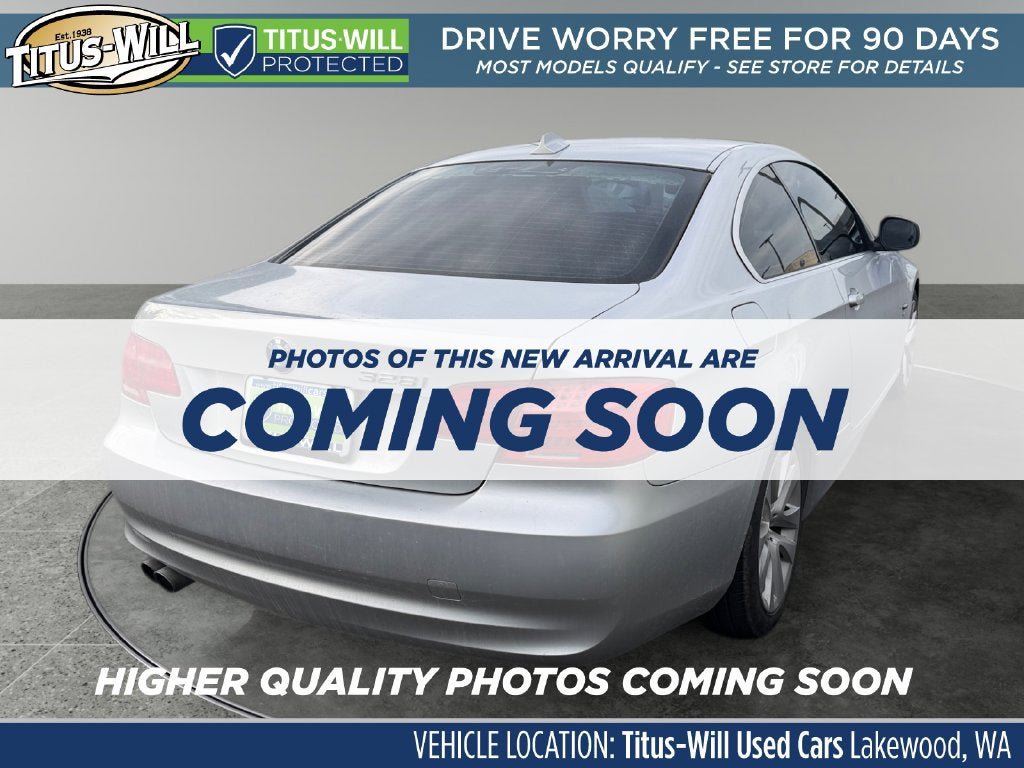 Used 2012 BMW 328i xDrive Coupe AWD/4WD image 4
