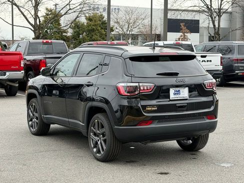 New 2026 Jeep Compass Limited w/ Sun, Sound & Navigation Group image 9