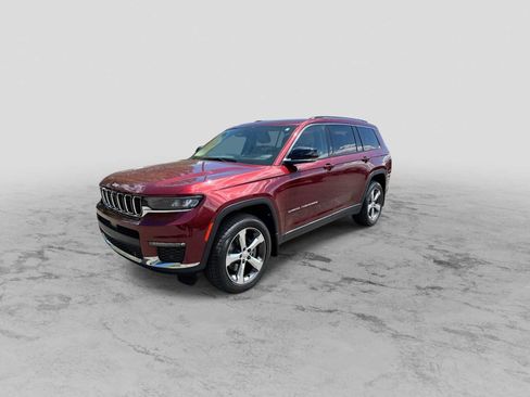 Used 2022 Jeep Grand Cherokee L Limited w/ Luxury Tech Group II AWD/4WD image 4