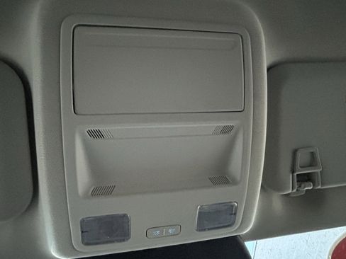 Used 2022 Ford Escape Titanium w/ Class II Trailer Tow Package image 31